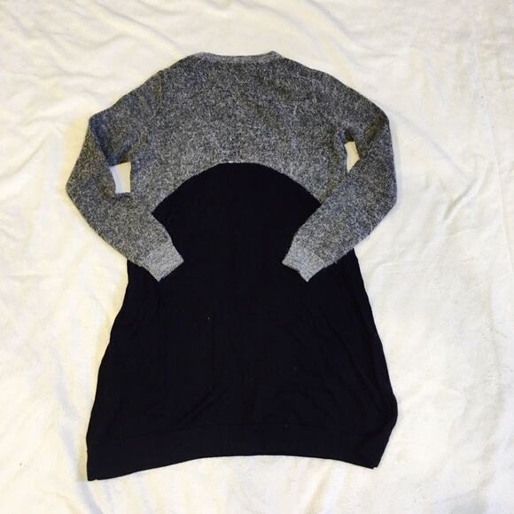 Cos Color Block Black and Gray Long Tunic Sweater | Sz XS - Picture 5 of 5